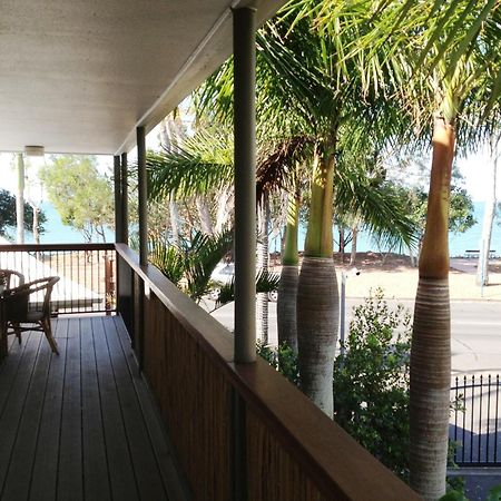 Coconut Palms On The Bay Aparthotel Hervey Bay Ngoại thất bức ảnh