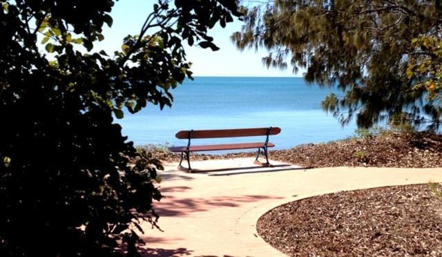Coconut Palms On The Bay Aparthotel Hervey Bay Ngoại thất bức ảnh